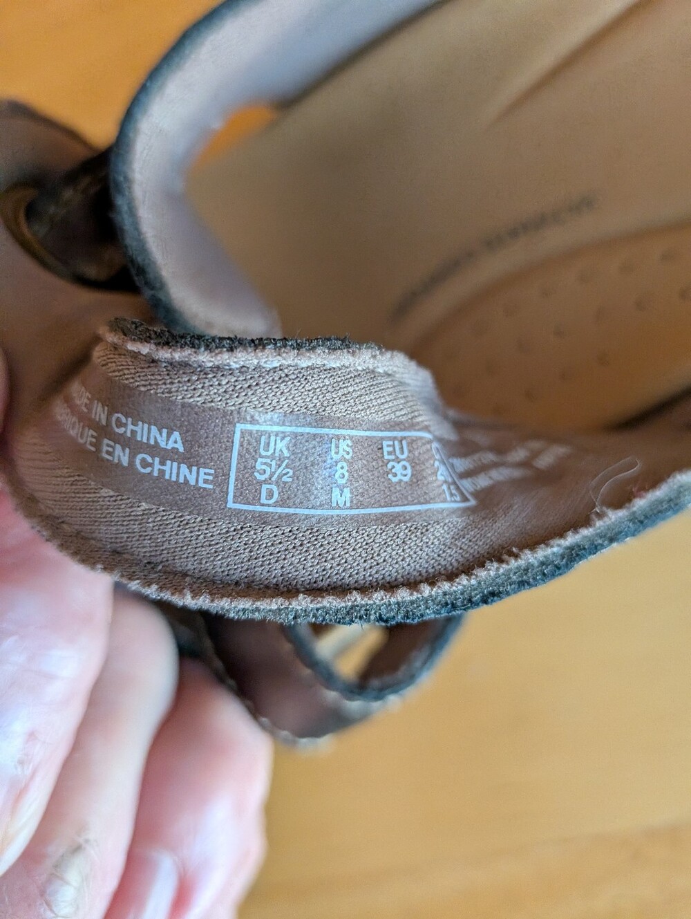 Clark Collection Women's Metallic Brown Slide Sandals Size 8 - Picture 4 of 12